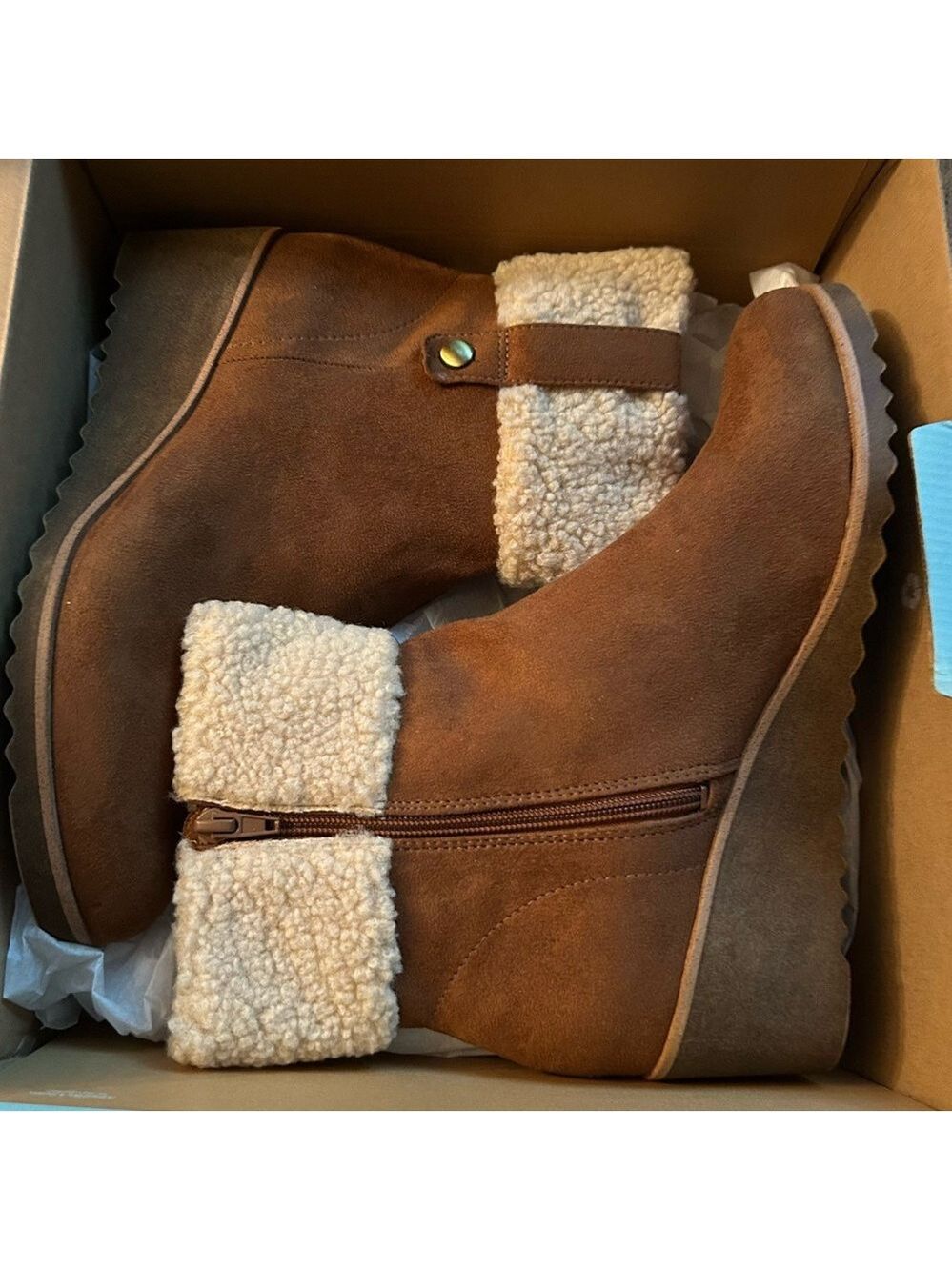 Lifestride Women’s Zurich Microsuede Faux Fur Ankle Boots Toffee Size 10 New I - Picture 3 of 5